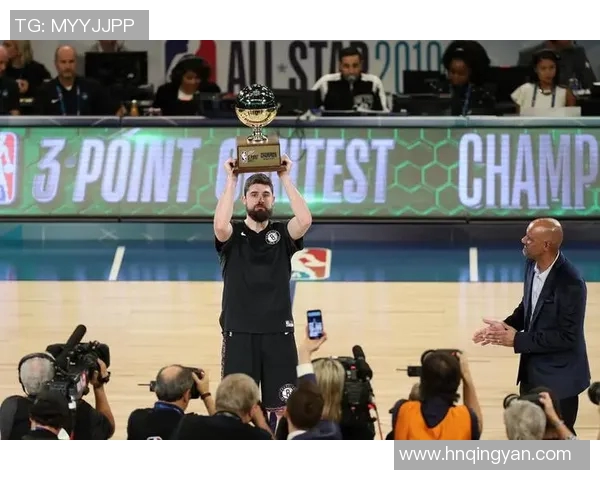 篮网宣布签下自由球员乔·哈里斯，欲重返东部强队行列