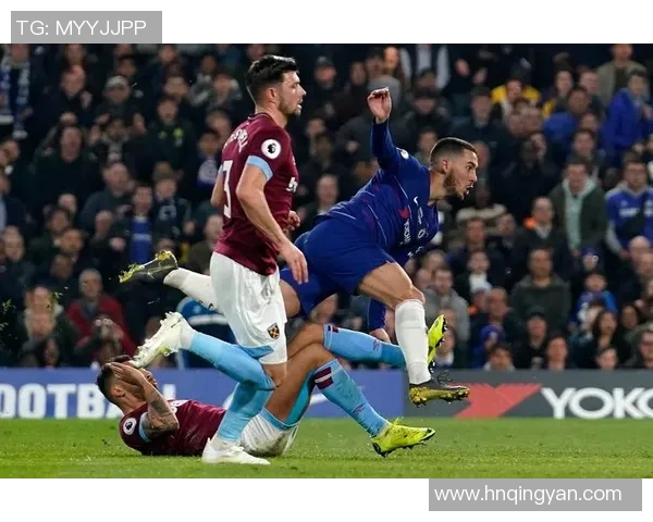 切尔西与曼联激战正酣2月19日英超巅峰对决引发球迷热议 切尔西与曼联激战正酣2月19日英超巅峰对决引发球迷热议